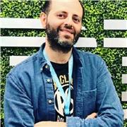 Más de diez años liderando equipos con éxito e implantando charlas de liderazgo.